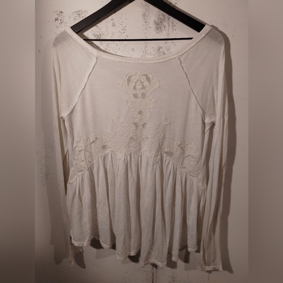 free people flowing long sleeved white cotton top - Picture 2 of 7